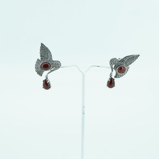 Bird Style Earring With Stone