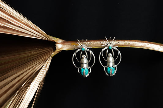 Chic Crawley Blue Stone Earring