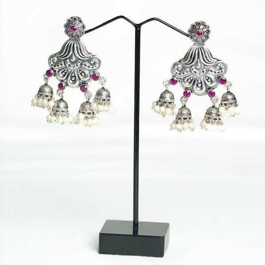 Antique Silver Earing With Pink Stone